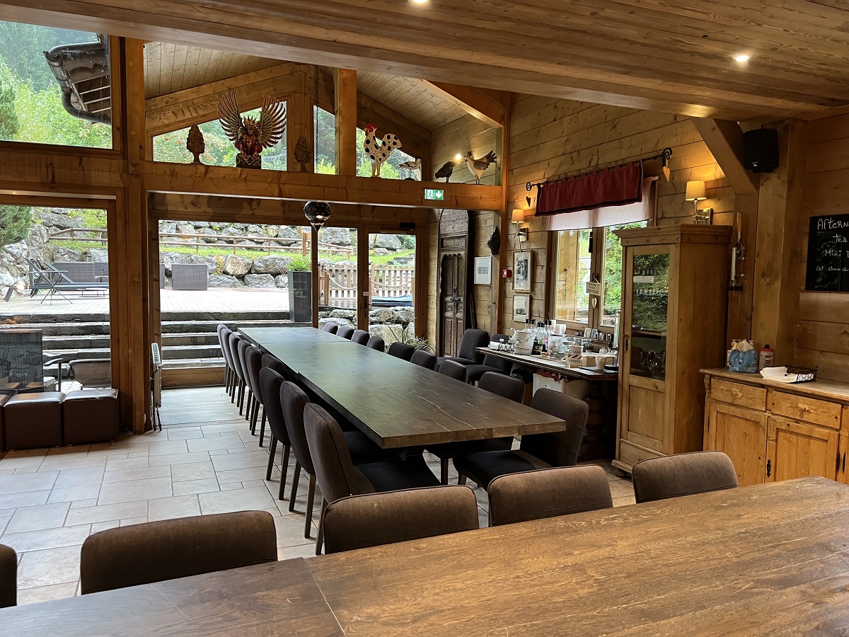 Dining Room Chilly Powder au Coin du Feu