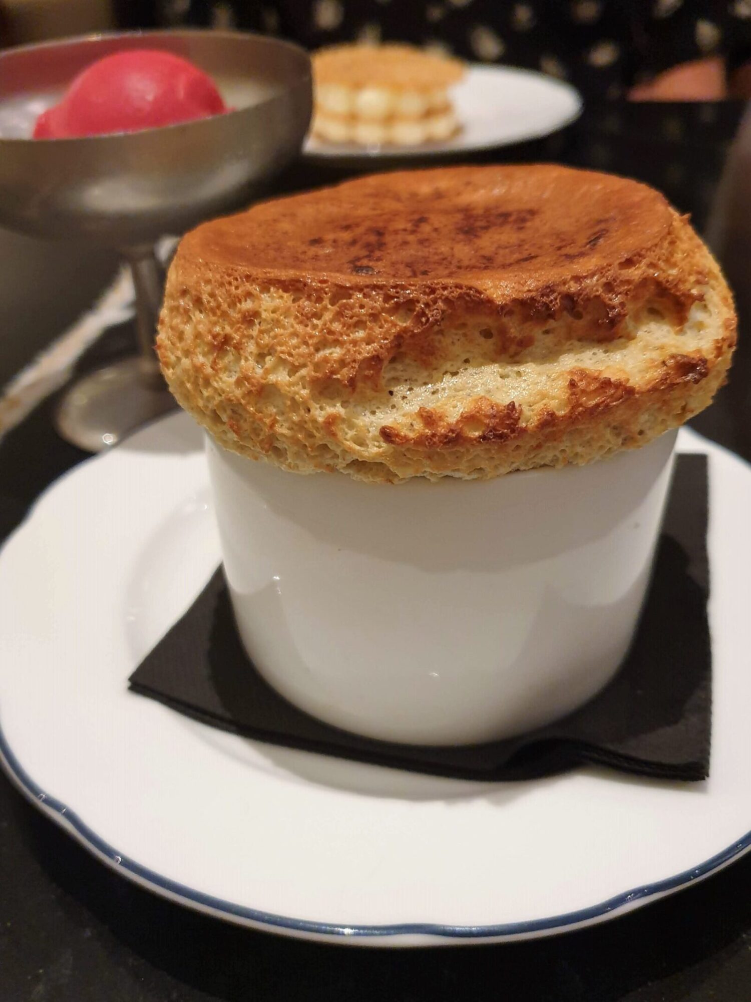 Les Parisiens pistachio souffle