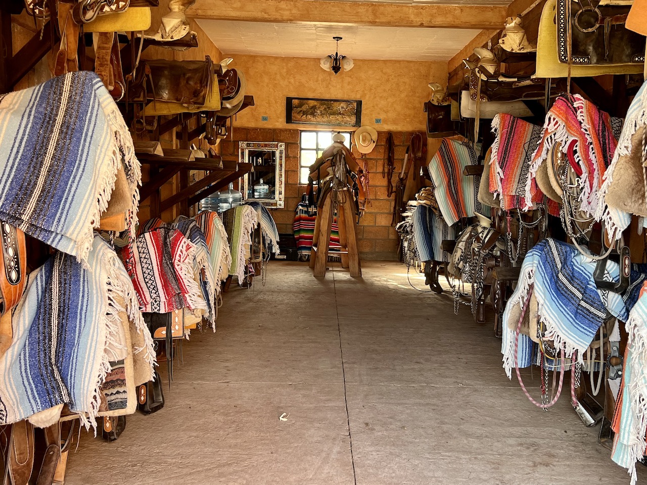 Rancho Las Cascadas stable room