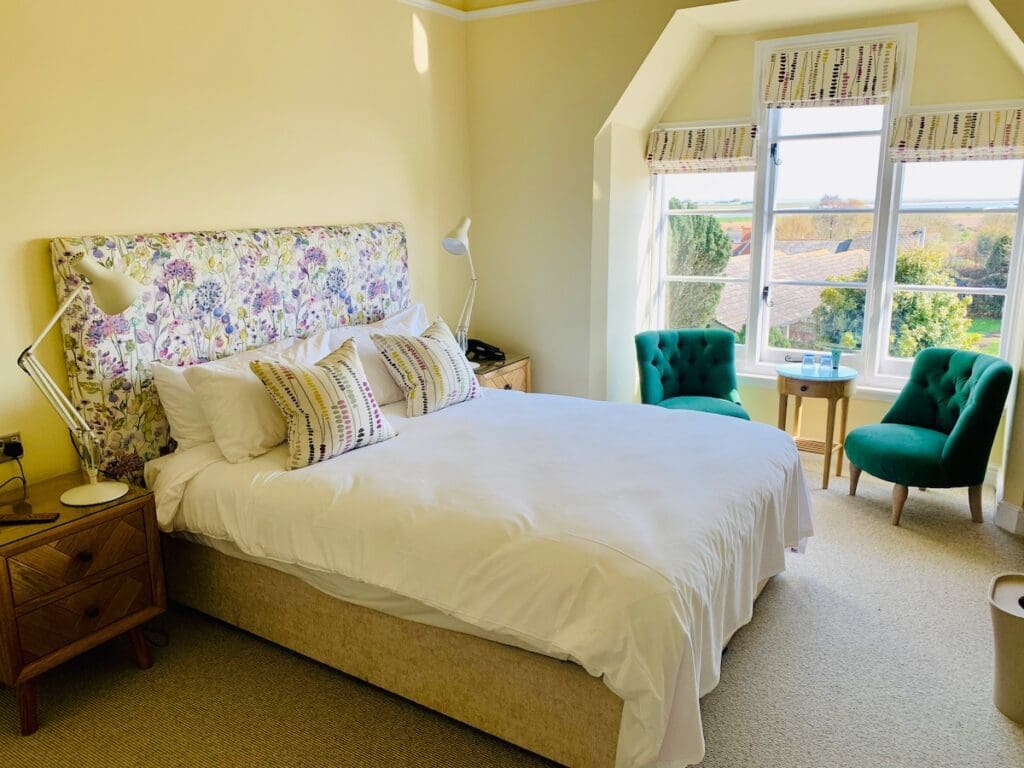 The Crown and Castle bedroom 3