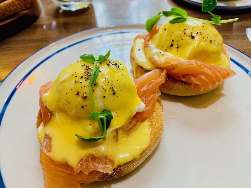 The Crown and Castle eggs royale