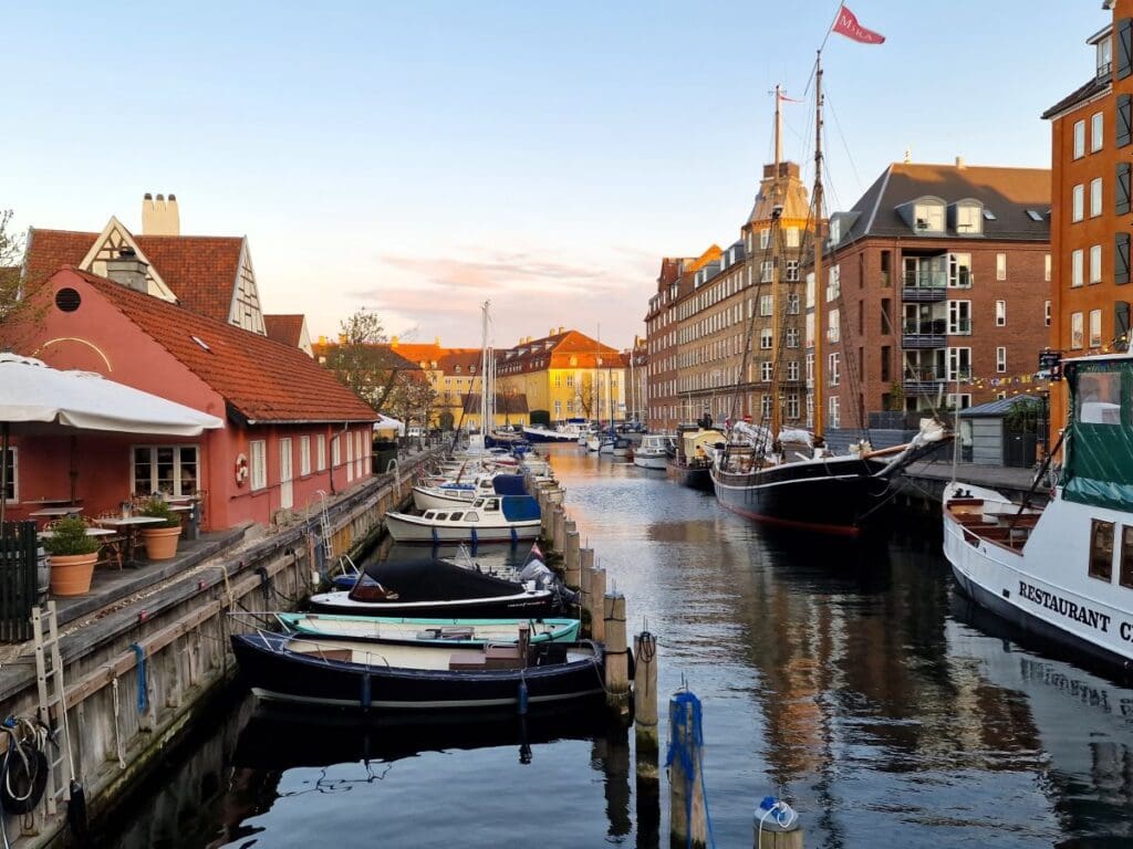 Copenhagen Christianshavn view of channel 1