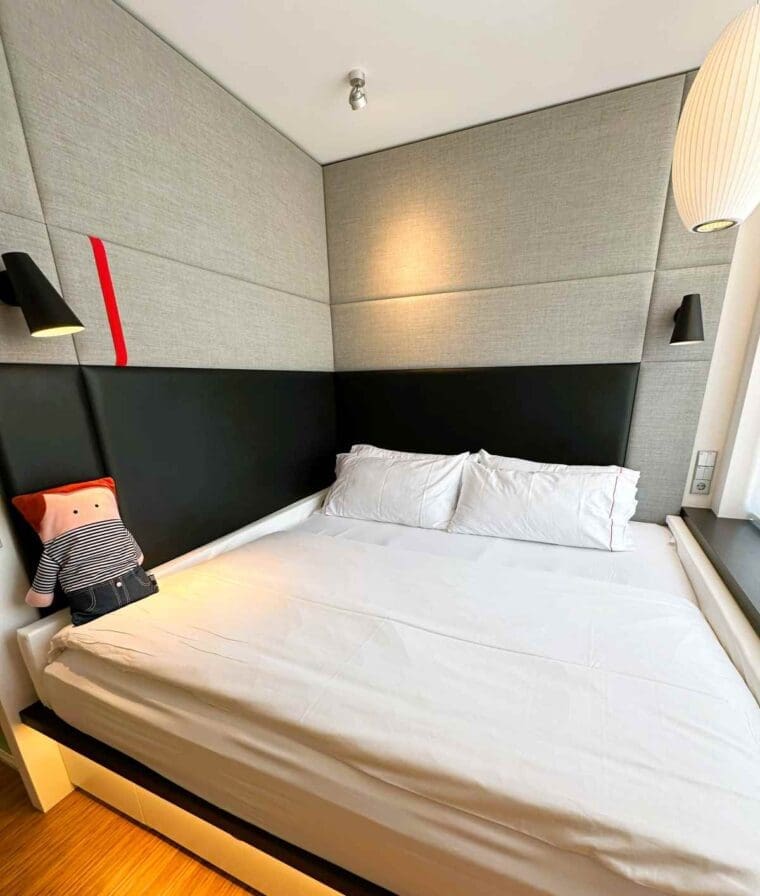 bijoux bedroom at citizenM Amstel Amsterdam hotel has extra large bed