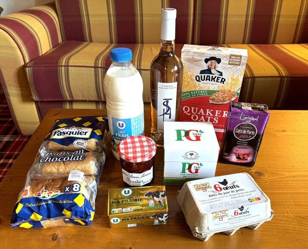 Huski welcome delivery box contents