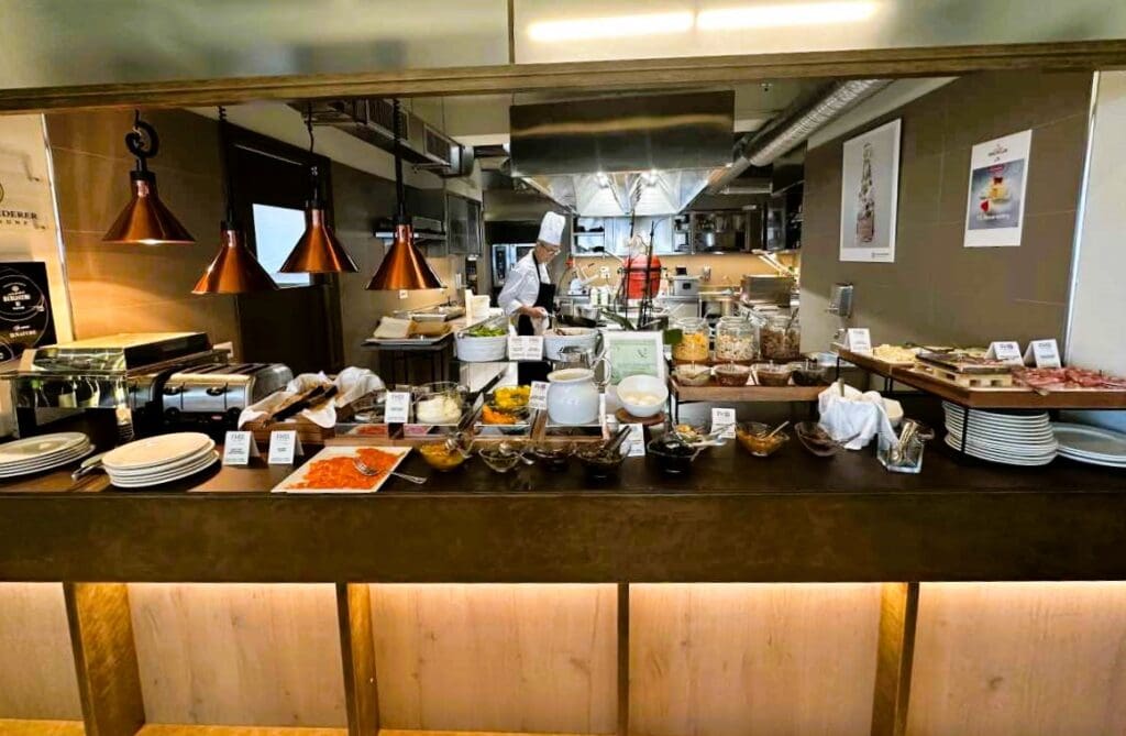 FH55 Hotel Villa Fiesole breakfast