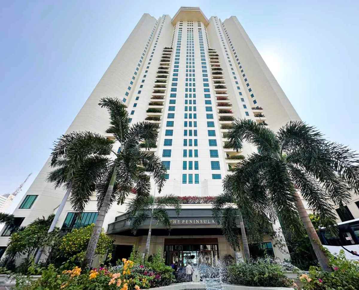 The Peninsula Bangkok view from the outside garden