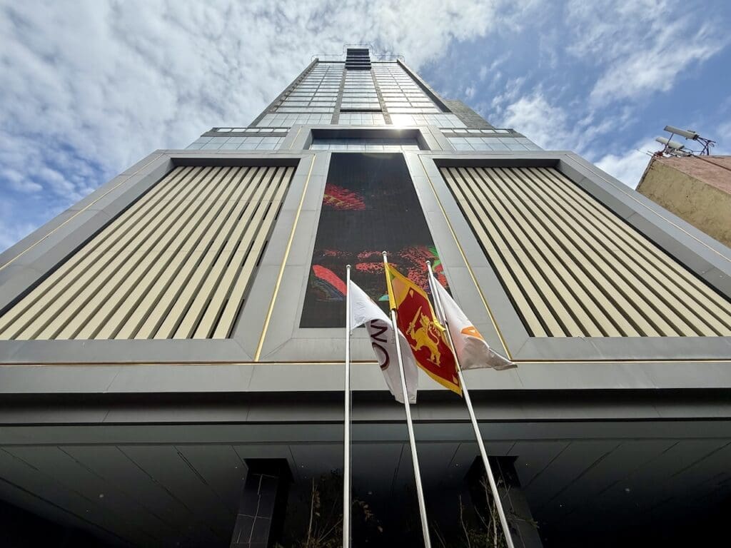 Amari Colombo exterior