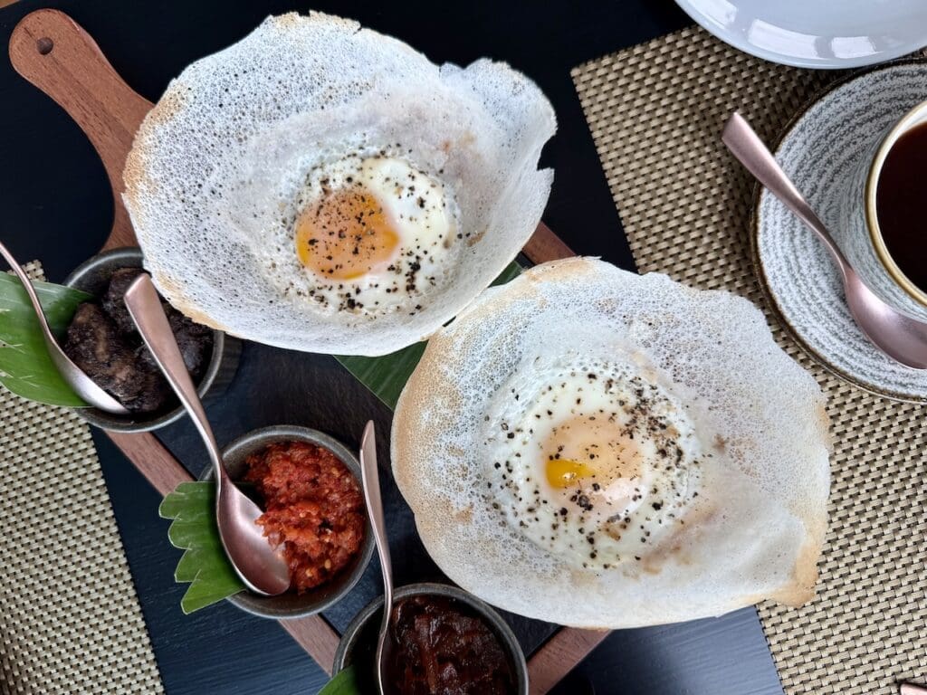 Amari Colombo egg hoppers
