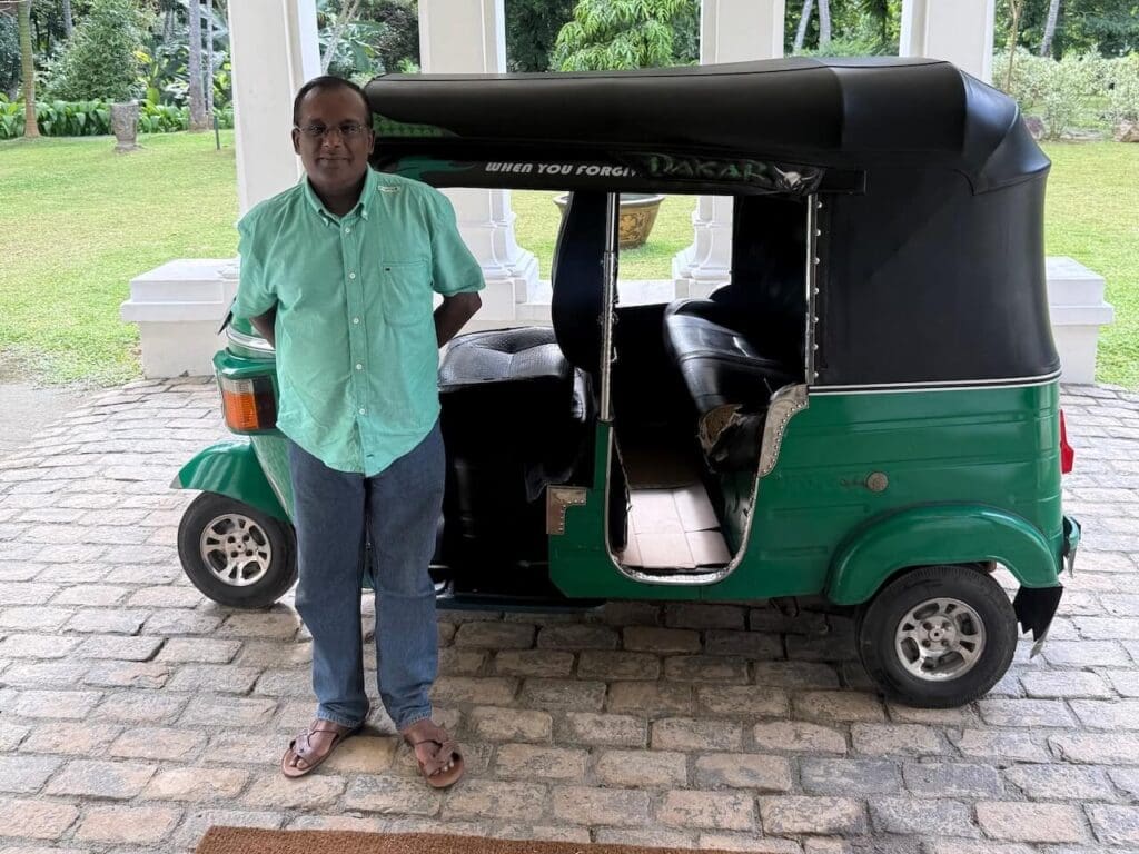 Tuk tuk service at Jetwing Wahawa Walauwa