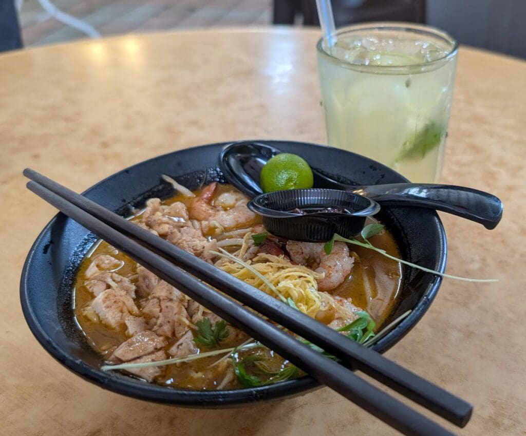 Laksa Lau ya keng food court
