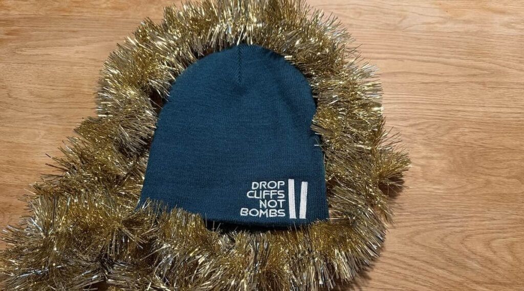 Planks beanie hat