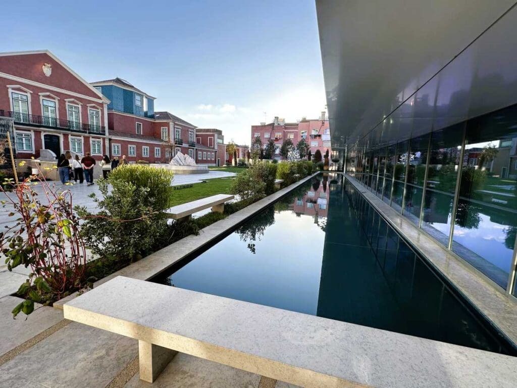 MACAM has a new extension in a contemporary building across the garden