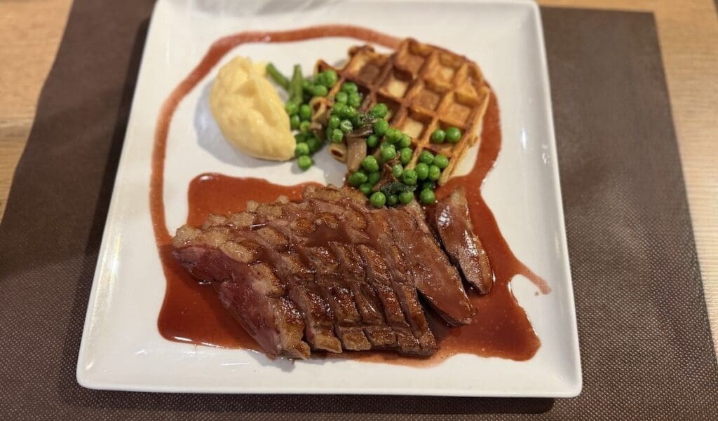 Samoëns Magret de canard at L'Estanco
