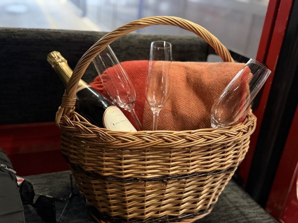 Champagne experience Pilatus gondola