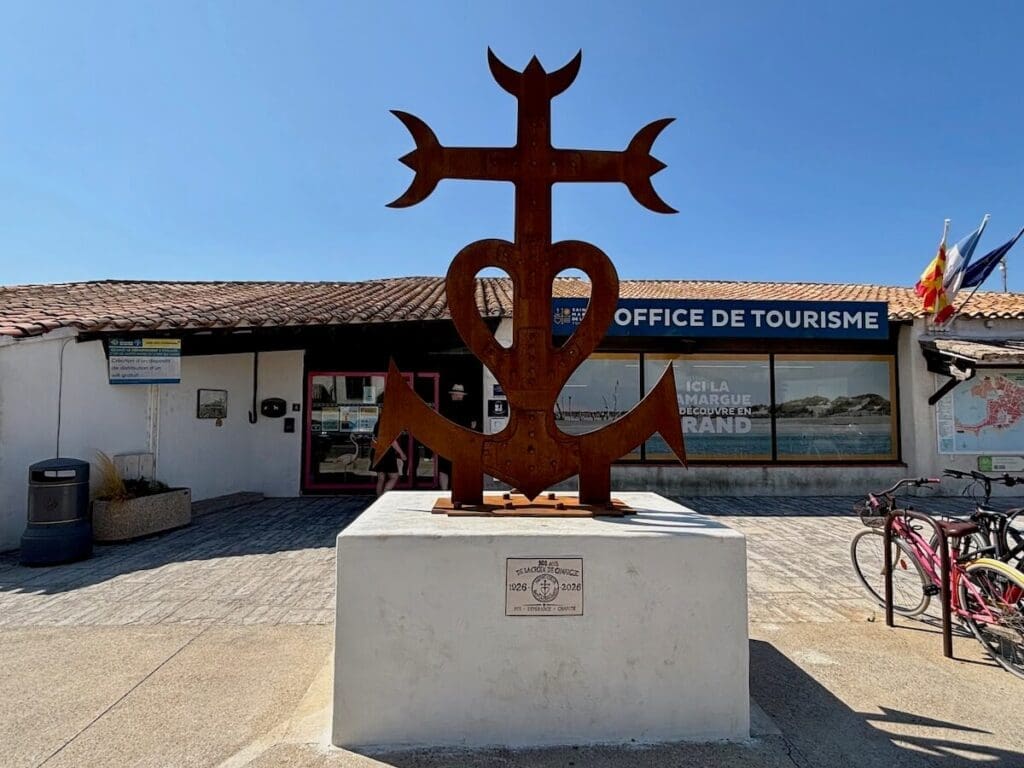 CAMARGUE CROSS